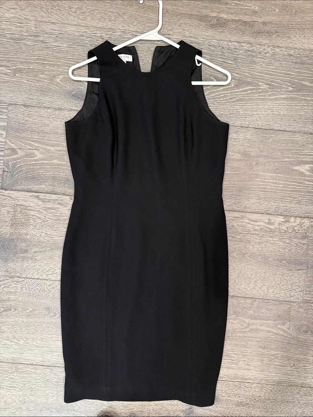 Jones New York Black Sleeveless Sheath Midi Dress